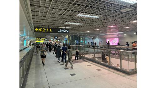 驗票閘門。
&nbsp;