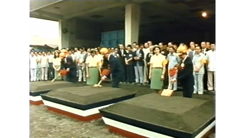鐵路地下化台北車站開工典禮，是在1985年7月6日，由當時任交通部連部長、省府邱主席、台北市許市長聯合主持破土。
&nbsp;