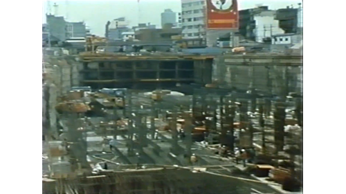 台北新站由榮工處承建的部分，包括地下連續壁的打設、土方挖運、地下四層及地上六層車站建築結構施工、東停車場，大眾捷運系統部分及主變電站大樓結構等。
&nbsp;