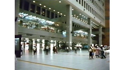 台北新站工程，是亞洲最具規模，設備最先進的車站，車站長度是140公尺，寬度是109.5公尺，高度是47.8公尺。
&nbsp;