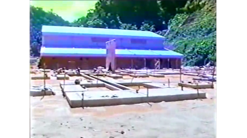 &nbsp;地面電廠位於杜爾河與皮亞河交匯附近，基礎混凝土厚度2公尺，可安裝兩部發電機，與下游段地下電廠相距約10公里。