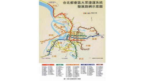 臺北都會區的捷運路網，於初期路網木柵線、淡水線、新店線、中和線、南港線、板橋線、土城線、內湖線等路線共計82個車站，其中有34個高架車站、5個平面車站、43個地下車站。後續路網新莊線、蘆洲線、南港線東延段、信義線、松山線等路線共計38個車站，目前均為地下車站。
&nbsp;