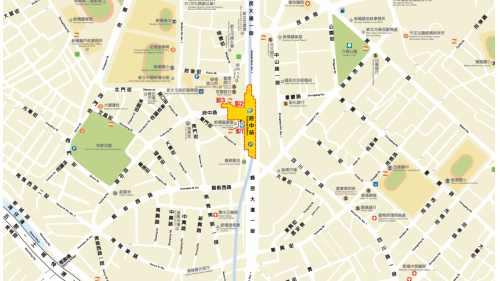 府中站副站名為林家花園，位於府中路與縣民大道交叉口，於2006年5月啟用。府中站為地下5層車站，採地下五層之側式月臺設計，開挖深度超過30公尺，為台北捷運開挖深度較深的車站之一。設有3處出入口，地下二樓為大廳層，地下三樓及地下五樓為月台層，有兩座上下平行重疊的側式月台，此外，站內設有公共藝術作品『空間之詩』，旅客可使用手機傳送簡訊以展示詩詞創作。
&nbsp;