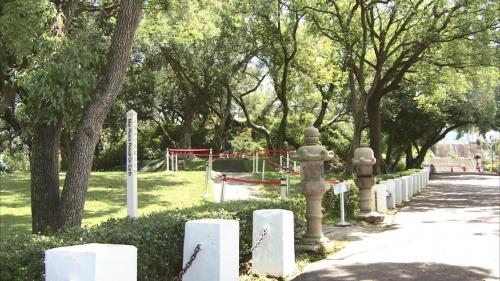 嘉南大圳>八田與一紀念公園：自1910年東大畢業後到過世之前八田與一一直都在台灣，參與台北地下工程、高雄港規劃、台南水道工程、桃園大圳工程、日月潭水力發電水庫勘查、大甲溪德基水庫勘查等日治時期台灣現代化的重要土木工程。