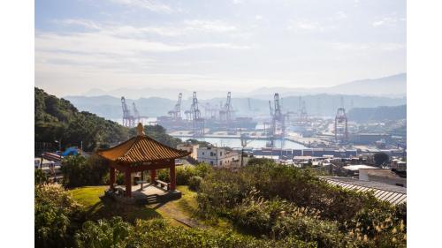 白米甕砲台涼台俯瞰基隆港