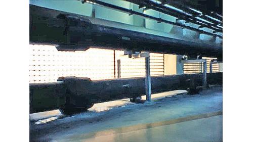 &nbsp;水電、消防、機械及空調等都要求完善，由於醫院建築設備比其他建築複雜也較難施工，在施工過程中的配合協調極為重要，一切管線都在裝修前即埋設安裝完成。