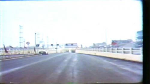 1984年5月1號，旗津居民興高采烈的前來參觀，高雄港過港隧道的通車典禮，這項通車典禮由李副總統登輝先生主持。
&nbsp;