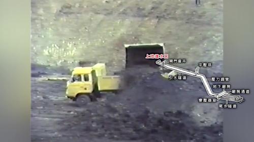 &nbsp;         進水口工程位於日月潭西岸，利用突出的烏雞山勢，從陸上向下明挖，保留外圍形成自然圍堰，來阻擋潭水的侵入，由於地質不盡理想，基於安全考量，加大圍堰厚度，並以鋼板樁鞏固。