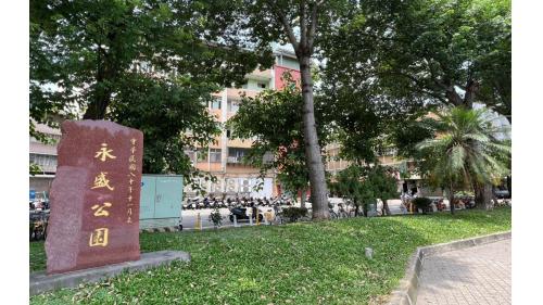 &nbsp;三和國中站編號為O51，位於三和路上，於2010年11月啟用。車站附近有三和國中、永盛公園及三重義天宮。