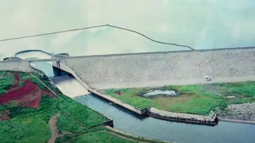 &nbsp;1980年11月榮工處承辦蘇南省拉漣水庫工程，包括土石壩、溢洪道、導水隧道以及灌溉渠道，實際完工驗收日期為1983年12月，整整提前8個月，是印尼工程史上破天荒的大事。