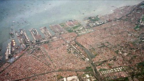 &nbsp;雅加達濱海造地工程於1990年開工，1994年完成二、三期造地，對印尼的填海造地貢獻良多。