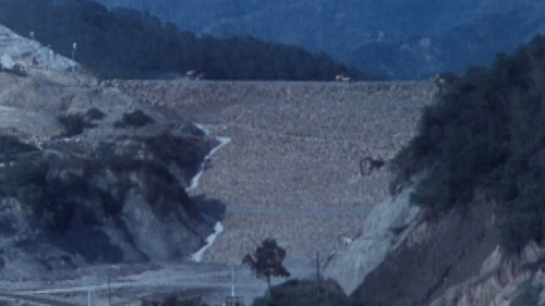 &nbsp;1995年榮工處標得印尼楠榜省巴杜德基水庫大壩灌溉第二標工程，包含長709公尺、高120公尺的土石壩、填築土石共900萬方、長52公尺的溢洪道、入水口結構、電廠與電力輸送水道，以及灌溉出水口等，工程於2000年完工。
