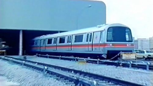 &nbsp;新加坡的捷運系統在1983年展開施工，包括南北主線、東西主線及西區支線。