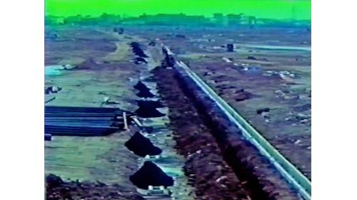 &nbsp;1985年底大量的土方填築作業全部填築完成，工業區內的各項公共設施接著開始施工，包含污水管線、自來水管線、排水工程、道路工程、路燈照明、公園綠地、污水處理廠、國民小學及服務中心等工程。