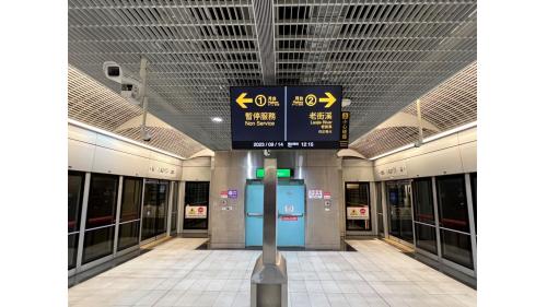 &nbsp;環北站為地下二層車站，設有1處出入口，地下一樓為大廳層，地下二樓為月台層，設有一島式月台及全高式月台門，本站僅停靠普通車。&nbsp;
