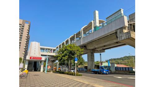 &nbsp;淡金北新站編號為V05，位於淡金路二段上，車站附近設有正德國中及北投里福德宮。