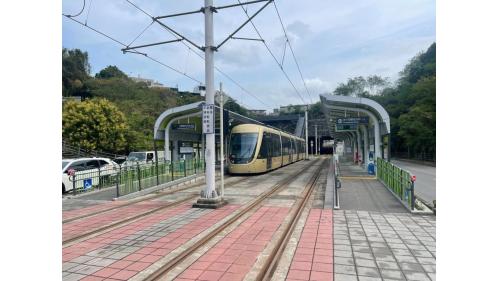 &nbsp;景文科大站編號為K05，位於安一路一段上。車站附近設有景文科技大學。