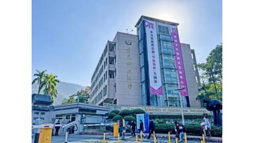 &nbsp;景文科大站編號為K05，位於安一路一段上。車站附近設有景文科技大學。