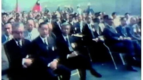 乾船塢第二階段的工程，於1975年6月移交給業主，同年11月18號開始建造四十四萬五千噸的巨霸型郵輪，並在塢內舉行安放龍骨典禮。【圖/乾船塢第二階段工程移交業主】