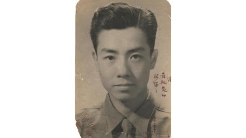 &nbsp;嚴孝章先生年輕時的樣貌。