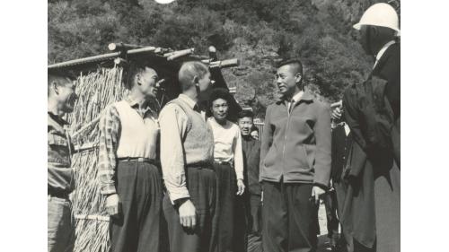 &nbsp;1959年六月奉派任榮民工程管理處處長，在職達廿七年又兩個月之久。榮工處在他的領導下，由無變有，由小變大，成為台灣營建界的龍頭，並進軍國際營建市場，使榮工處躋身世界一百大之列。