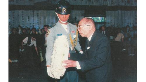 &nbsp;1986年8月2日(農曆6月27日)是嚴孝章先生65歲的生日，當天因心肌梗塞病逝於奧地利薩爾斯堡(Salzburg)。8月18日舉行告別式，總統經國先生特頒「旌忠狀」，並派退輔會主任委員鄭為元上將為治喪委員長。當天副總統、五院院長、政府政要、各級將領、工程界、棒球界、企業界、及熱心民眾共聚一堂，為畢生奉獻國家、社會、工程界、棒球界的巨星，謹致由衷的敬意與懷思。