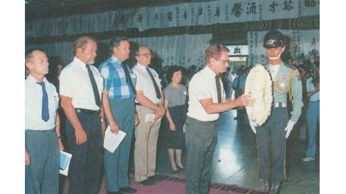&nbsp;1986年8月2日(農曆6月27日)是嚴孝章先生65歲的生日，當天因心肌梗塞病逝於奧地利薩爾斯堡(Salzburg)。8月18日舉行告別式，總統經國先生特頒「旌忠狀」，並派退輔會主任委員鄭為元上將為治喪委員長。當天副總統、五院院長、政府政要、各級將領、工程界、棒球界、企業界、及熱心民眾共聚一堂，為畢生奉獻國家、社會、工程界、棒球界的巨星，謹致由衷的敬意與懷思。