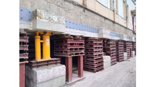 &nbsp;2021.4.28帝冠式歷史建物遷移作業務。