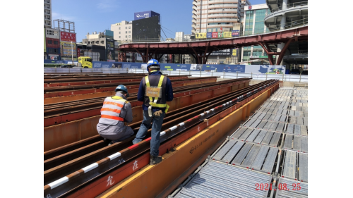 &nbsp;2021.8.25-帝冠式歴史建物遷移作業。