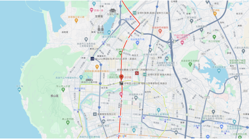 &nbsp;凹子底站編號為R13，位於鼓山區博愛二路，於2008年3月啟用，車站附近設有凹子底森林公園、龍華國小及環狀輕軌愛河之心站。