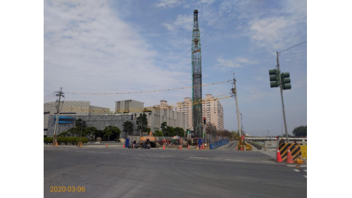 &nbsp;岡山路竹延伸線為目前興建中的路網，共設置8座車站，為紅線R24南岡山站延伸段，全長13.22公里，採用高運量系統，共分成兩大階段興建。【圖/p01-p04基樁鋼筋籠吊放組立】