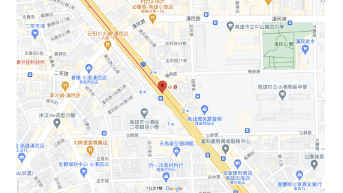 &nbsp;小港站編號為R3，位於小港區沿海一路，於2008年3月啟用，為高雄捷運紅線之端點站，亦是目前臺灣各都會捷運系統中最南端的車站。車站周圍設有多所學校，包含二苓國小、小港高中、中山國中以及漢民國小。