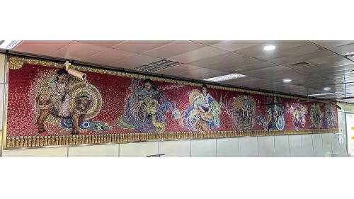 &nbsp;文化中心站為地下二層車站，設有4處出入口，地下一樓為車站大廳層，設有公共藝術『出入平安』及『精靈樂章』。【圖/公共藝術-精靈樂章。作者：李億勳(Lee Yi-Hsun)】