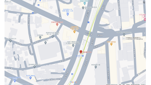 &nbsp;籬仔內站編號為C1，位於前鎮區瑞隆路與凱旋四路交叉口，是環狀輕軌第一階段的起點站，為兩座側式月台之車站。
