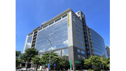 &nbsp;軟體園區站編號為C7，位於前鎮區成功二路與復興三路交叉口北側。車站附近為高雄軟體工業園區，是著力於發展成為亞太地區的智慧型科技園區。【圖/高雄軟體工業園區】