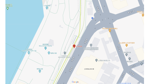 &nbsp;真愛碼頭站編號為C11，位於鹽埕區公園二路與必忠街交叉口。為目前高雄輕軌系統中唯一高架車站，因能觀賞愛河全景而定位為環狀輕軌特色站。