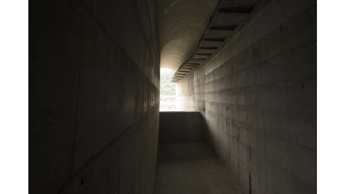 曾文水庫防淤隧道山體內消能池施工