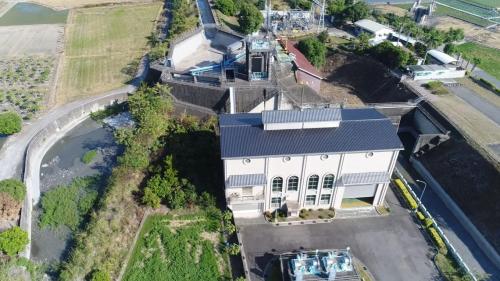 烏塗濁水電廠的水來自林內分水工分流出來的南岸聯絡渠道之水。