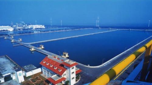 位於麥寮離島式工業區，佔地面積20公頃。