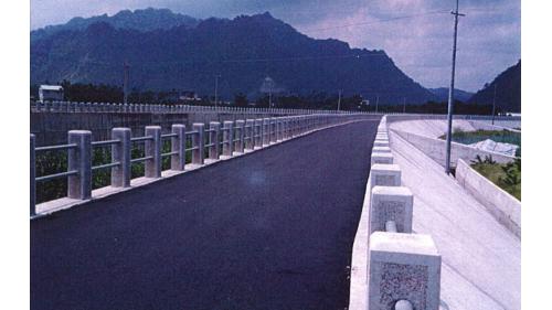 濁水溪集集攔河堰北清水溝溪右岸完工時舊照