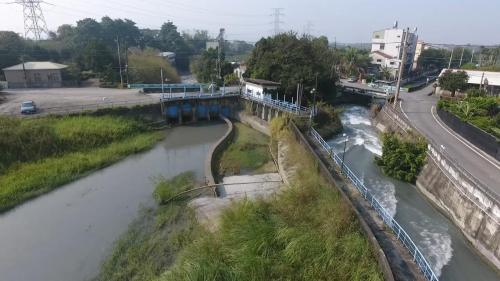 八堡圳取入口排制水門(現已停用)