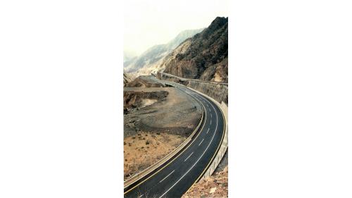 榮工處承接沙烏地迪拉降波道路工程