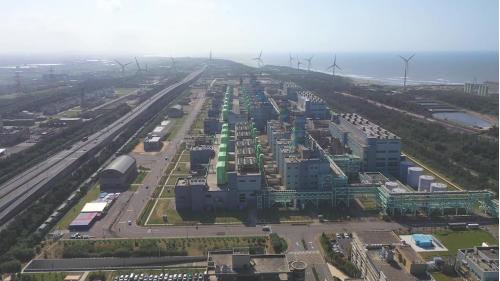 一至七號機組總容量達498.42萬千瓦，為亞東第一大之天然氣複循環發電廠。