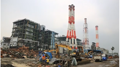 高雄港:大林電廠為因應石油危機，1984年第1、2號機將原本燒重油的機組改裝成為燒煤。同時也重建130公尺高的煙囪供1、2號機使用 1994年第6號蒸氣機組正式商轉