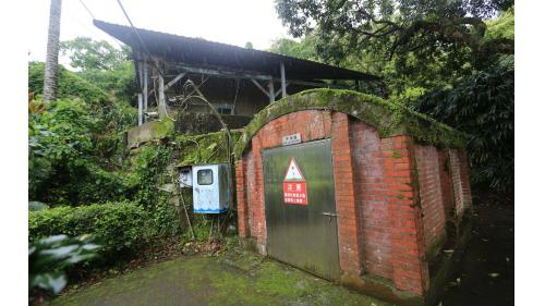雙峻頭水源地的守衛室是縣定古蹟之一。