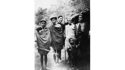 1906年在棲蘭山一帶山區居住著強悍的泰雅族人。