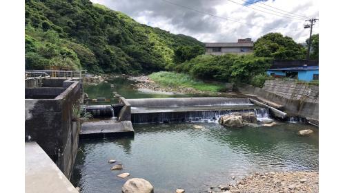 位於萬里，在瑪鋉溪上設置攔河堰取水，並興建水井抽水，於1972年建造完成。