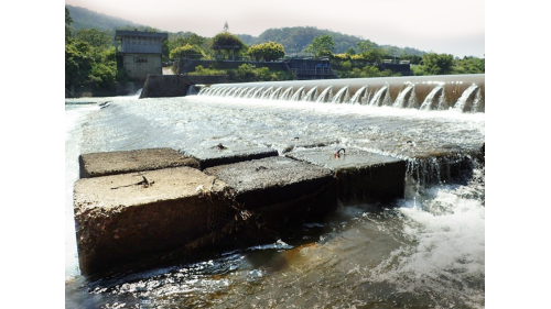 貢寮淨水廠供水地區除貢寮區本身的用水，以及支援瑞芳與濱海地區用水約每日6,000立方公尺外，實際供給基隆市區的水量約每日65,000立方公尺。