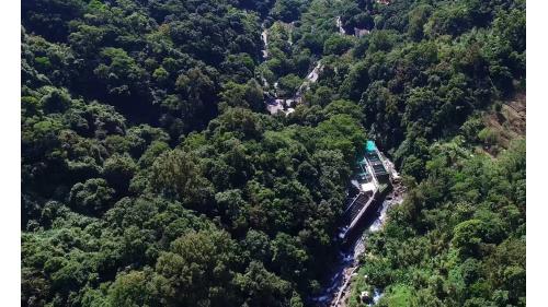 陽明淨水場位於臺北市北投區，總出水量約為40,000噸，供水區涵蓋士林及北投等行政區。