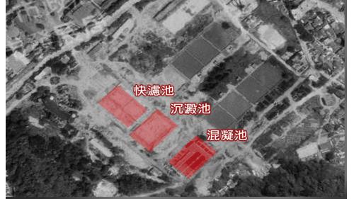1951年在台北水源地慢濾場旁增建一座快濾場，於1952年完成，改名為新店溪淨水場。增建的設施包括混凝池一座、沉澱池二座及快濾池四座。